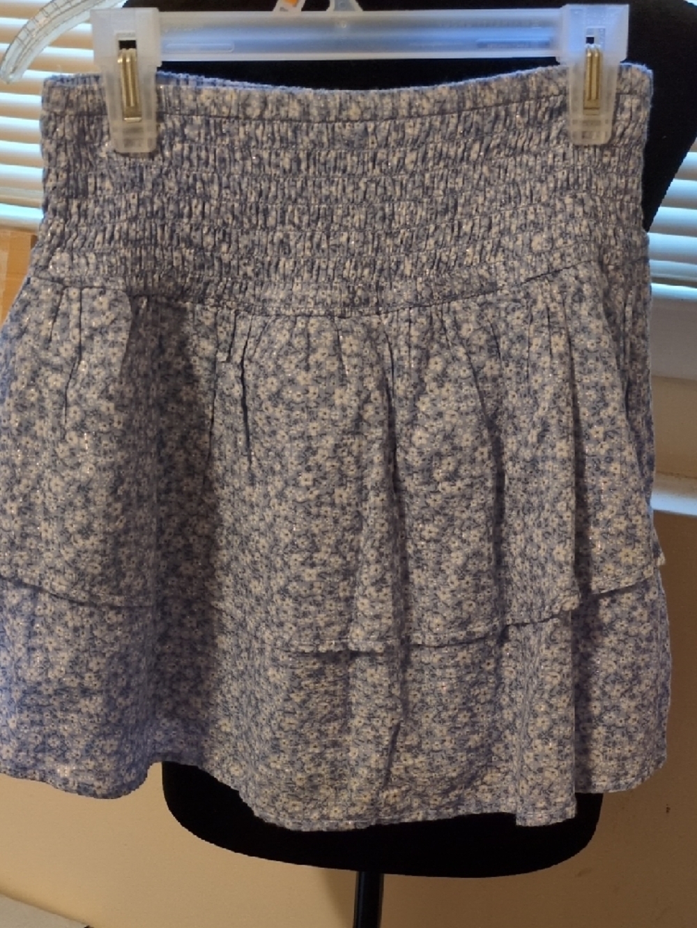 Abercrombie Kids 2 PC L/Blue Floral Smocked Waist Tiered Women's Top/Skirt 9/10 - Picture 9 of 10